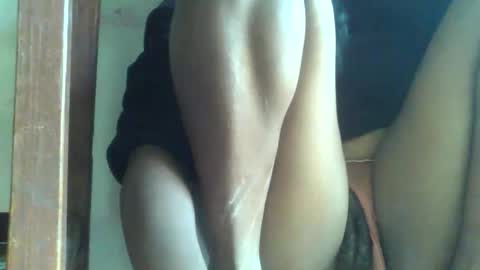 vayanah317 online show from February 9, 2026, 4:49 am