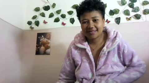 Snapshot of vayannah chatting on June 27, 2026, 7:24 am Vayannah online show from June 27, 2026, 7:24 am