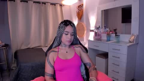 Vayolett Bass online show from January 6, 2026, 7:23 am