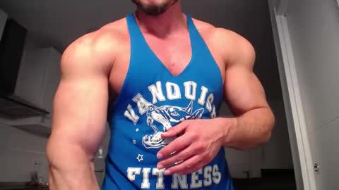 Snapshot of vecinito_ctb chatting on February 10, 2025, 10:20 am Toni Martins online show from February 10, 2025, 10:20 am
