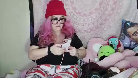 Veronica Lehane online show from December 22, 2024, 8:27 am