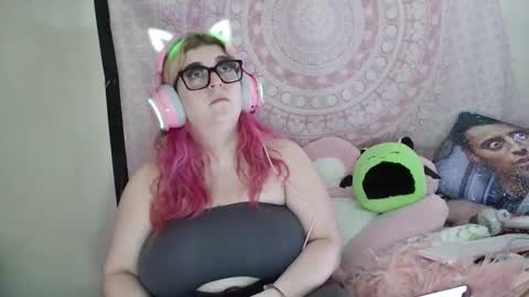 Veronica Lehane online show from February 12, 2025, 3:49 pm