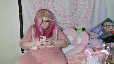 Veronica Lehane online show from February 16, 2025, 6:21 am