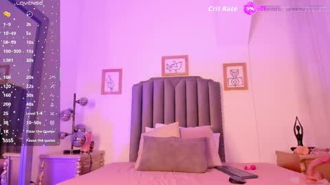   online show from October 15, 2025, 11:43 am