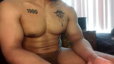 Snapshot of vegasluv702 chatting on April 6, 2026, 9:49 pm Vegas Love online show from April 6, 2026, 9:49 pm