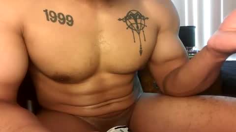 Snapshot of vegasluv702 chatting on April 7, 2026, 11:26 pm Vegas Love online show from April 7, 2026, 11:26 pm