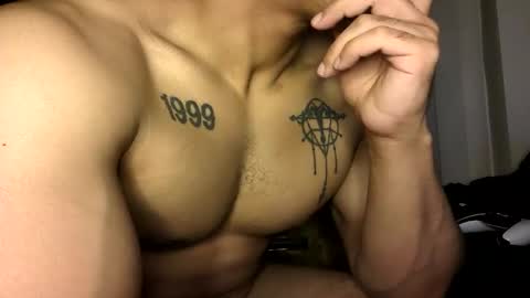 Snapshot of vegasluv702 chatting on April 21, 2026, 3:24 am Vegas Love online show from April 21, 2026, 3:24 am
