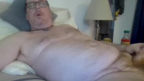 Snapshot of vegasstef chatting on February 8, 2025, 12:50 pm vegasstef online show from February 8, 2025, 12:50 pm