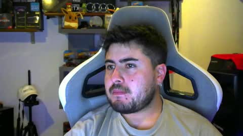 Snapshot of veils24 chatting on January 14, 2026, 1:00 am Charles online show from January 14, 2026, 1:00 am