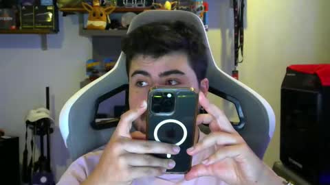 Snapshot of veils24 chatting on February 3, 2026, 11:54 pm Charles online show from February 3, 2026, 11:54 pm