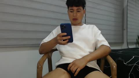 Snapshot of velascosexyboy chatting on January 11, 2025, 3:02 am velascosexyboy online show from January 11, 2025, 3:02 am