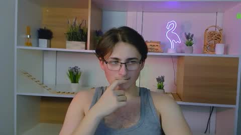 Snapshot of veldi_to chatting on December 16, 2025, 12:26 am veldi_to online show from December 16, 2025, 12:26 am