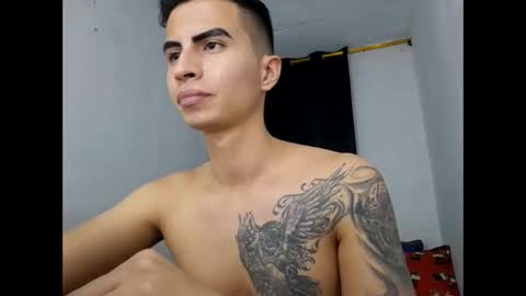 velk_hot1 online show from December 27, 2024, 4:04 am