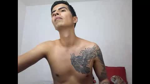 velk_hot1 online show from February 14, 2025, 11:31 pm