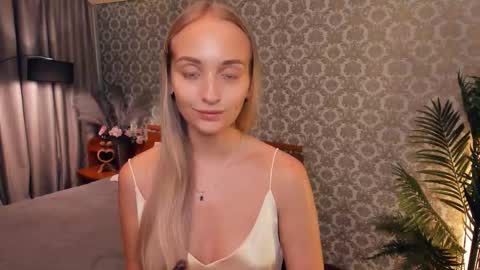 Eva online show from November 11, 2025, 9:09 am