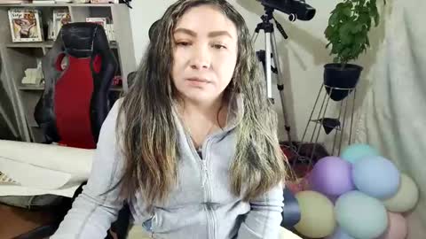 Snapshot of vellarossa chatting on October 22, 2025, 1:50 am Im VelaI will be Christmas and New Year with my family December 22 to January 13 I will miss you guys. online show from October 22, 2025, 1:50 am