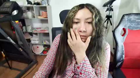 Snapshot of vellarossa chatting on December 15, 2025, 5:23 am Im VelaI will be Christmas and New Year with my family December 22 to January 13 I will miss you guys. online show from December 15, 2025, 5:23 am