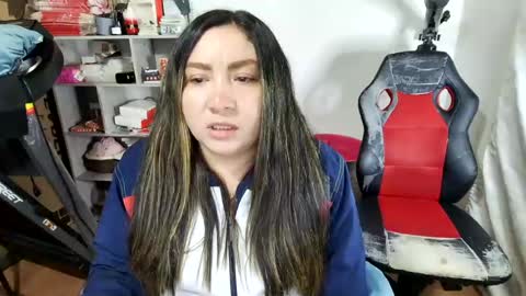 Snapshot of vellarossa chatting on June 18, 2026, 7:08 am Im VelaI will be Christmas and New Year with my family December 22 to January 13 I will miss you guys. online show from June 18, 2026, 7:08 am