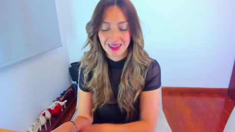 Sara online show from May 16, 2026, 12:51 am