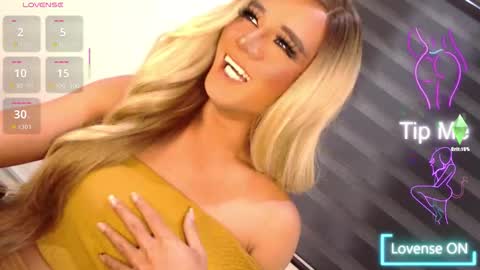 Richy will make you fall in love online show from December 15, 2025, 4:11 pm