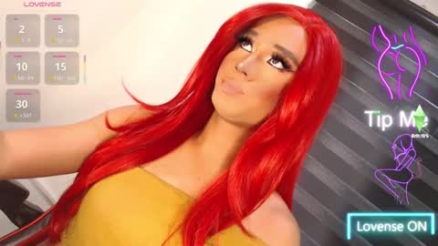 Snapshot of velvet_fux chatting on December 23, 2025, 3:15 am Richy will make you fall in love online show from December 23, 2025, 3:15 am