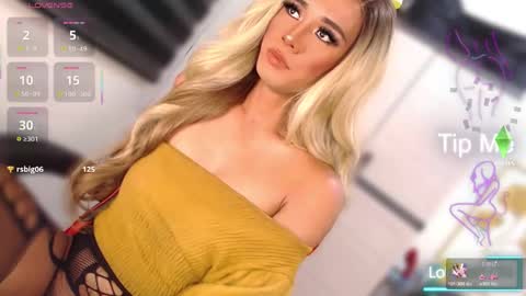 Snapshot of velvet_fux chatting on March 8, 2026, 3:21 am Richy will make you fall in love online show from March 8, 2026, 3:21 am