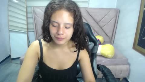 Snapshot of velvet_moon_v chatting on September 10, 2025, 1:11 pm velvet_moon_v online show from September 10, 2025, 1:11 pm