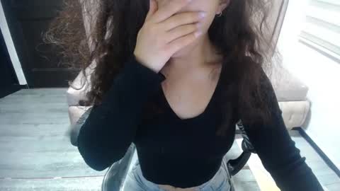 Snapshot of velvet_moon_v chatting on October 11, 2025, 1:09 pm velvet_moon_v online show from October 11, 2025, 1:09 pm