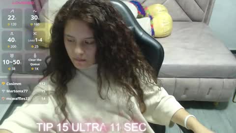 Snapshot of velvet_moon_v chatting on January 5, 2026, 5:27 pm velvet_moon_v online show from January 5, 2026, 5:27 pm