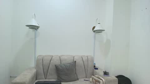Snapshot of velvet_sex23 chatting on June 21, 2026, 4:15 am velvet_sex23 online show from June 21, 2026, 4:15 am