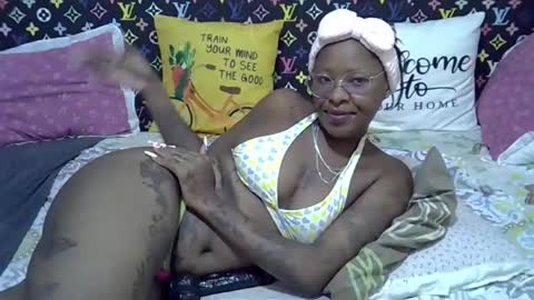 Snapshot of velvet_temptress chatting on January 9, 2026, 5:32 am velvet online show from January 9, 2026, 5:32 am