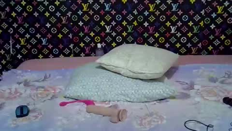 Snapshot of velvet_temptress chatting on February 3, 2026, 6:22 am velvet online show from February 3, 2026, 6:22 am