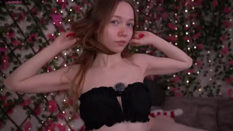 Snapshot of velvet_vice chatting on January 14, 2026, 6:13 pm Polly online show from January 14, 2026, 6:13 pm