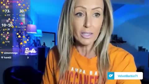 Snapshot of velvetbarbie chatting on October 12, 2025, 9:03 pm VelvetBarbie online show from October 12, 2025, 9:03 pm