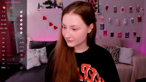 Snapshot of velvetcherry_ chatting on April 25, 2026, 7:55 am Mia online show from April 25, 2026, 7:55 am
