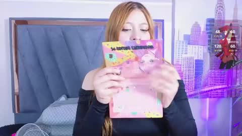 Snapshot of velvetfox_ chatting on May 17, 2026, 7:32 pm velvetfox_ online show from May 17, 2026, 7:32 pm