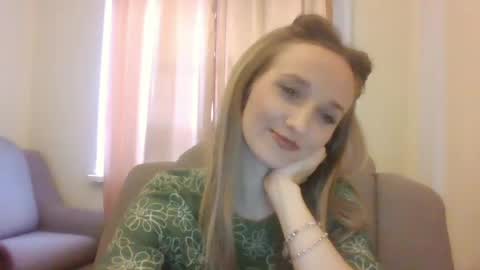 Snapshot of velvetintuition chatting on May 31, 2026, 5:42 pm velvetintuition online show from May 31, 2026, 5:42 pm