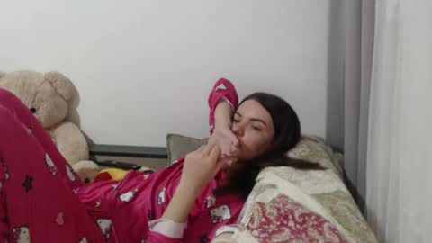 Snapshot of velvetmoon123 chatting on November 28, 2025, 9:17 pm velvetmoon123 online show from November 28, 2025, 9:17 pm