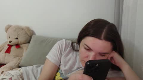 Snapshot of velvetmoon123 chatting on December 13, 2025, 8:14 pm velvetmoon123 online show from December 13, 2025, 8:14 pm