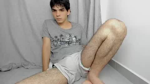 Snapshot of velvetsteven chatting on May 14, 2026, 4:36 pm Steven online show from May 14, 2026, 4:36 pm
