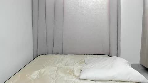 Snapshot of velvetsteven chatting on May 25, 2026, 5:08 pm Steven online show from May 25, 2026, 5:08 pm