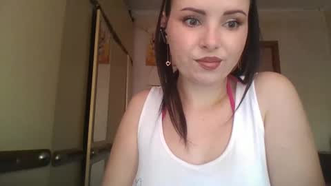 vendi rassell8855 online show from November 2, 2025, 1:13 pm