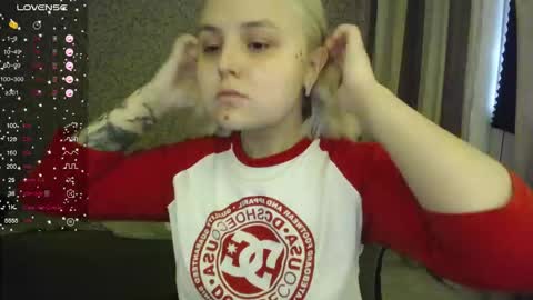 eva 3 online show from September 13, 2025, 9:42 am