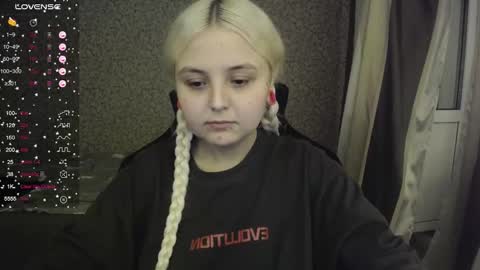 eva 3 online show from September 19, 2025, 11:05 pm