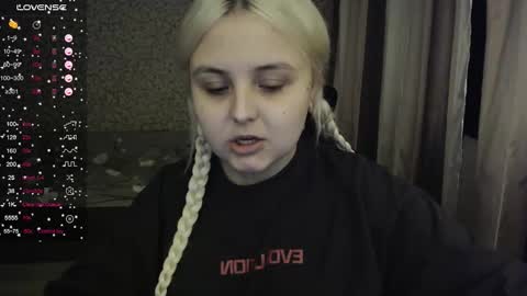 eva 3 online show from September 30, 2025, 3:17 pm