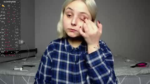 eva 3 online show from December 13, 2025, 10:04 pm