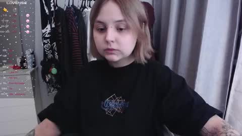 Snapshot of vendymories chatting on February 12, 2026, 8:15 pm eva 3 online show from February 12, 2026, 8:15 pm