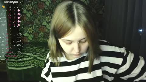 Snapshot of vendymories chatting on May 12, 2026, 5:43 pm eva 3 online show from May 12, 2026, 5:43 pm