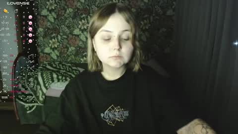 Snapshot of vendymories chatting on May 21, 2026, 5:20 pm eva 3 online show from May 21, 2026, 5:20 pm