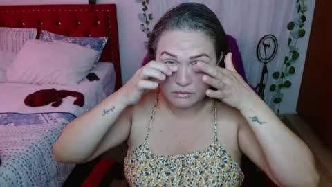 venecasexy44 online show from May 9, 2026, 2:44 pm